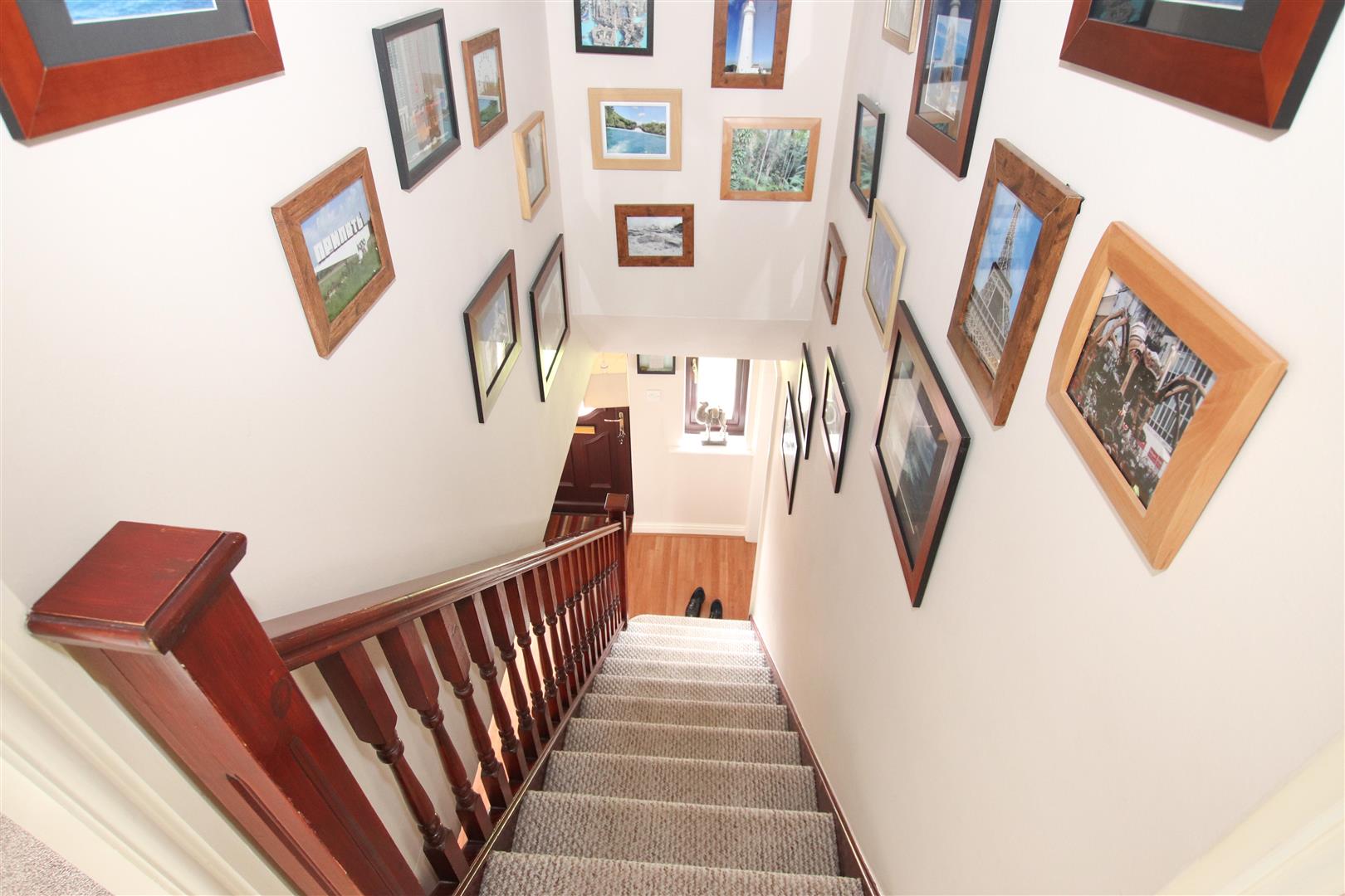 FIRST FLOOR LANDING